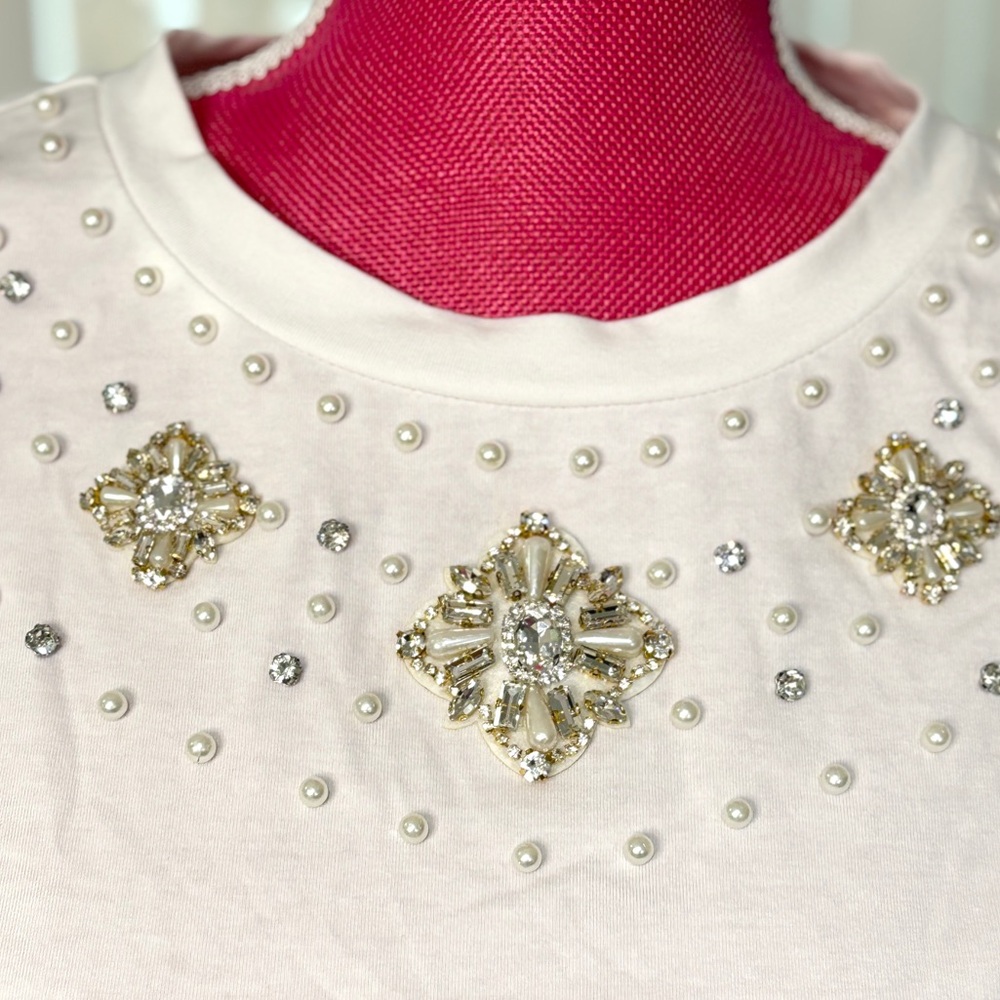 White Shirt With Bling
